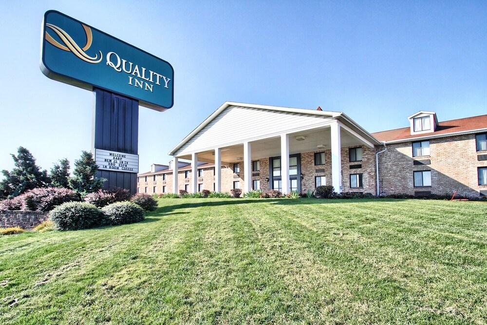 Quality Inn Enola - Harrisburg Exterior photo