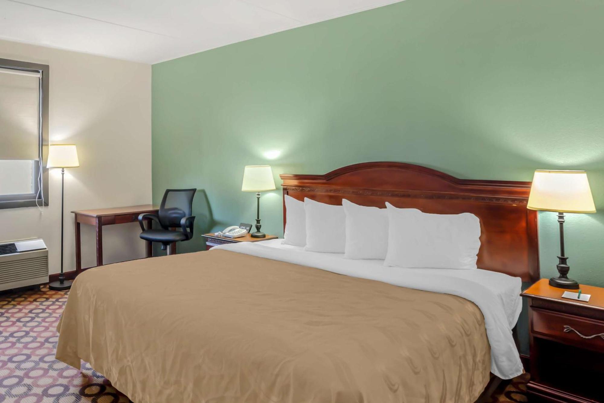 Quality Inn Enola - Harrisburg Exterior photo
